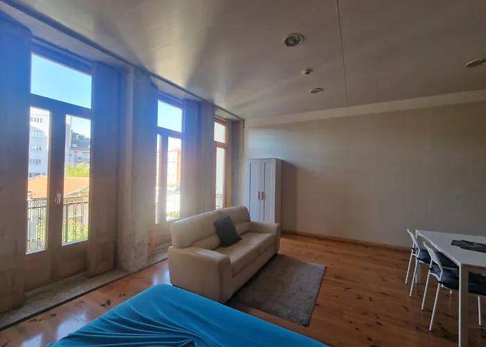 Loule Estudios Apartman