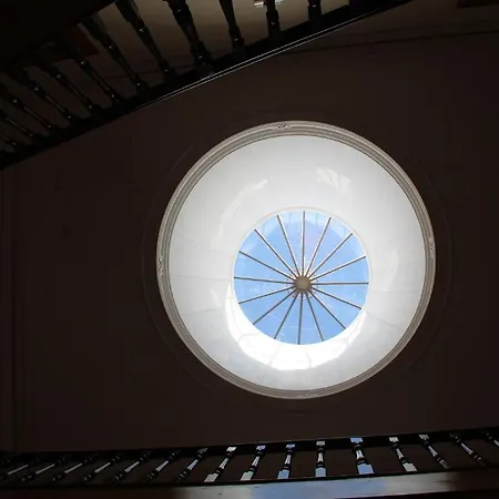 Loule Estudios Апартаменты